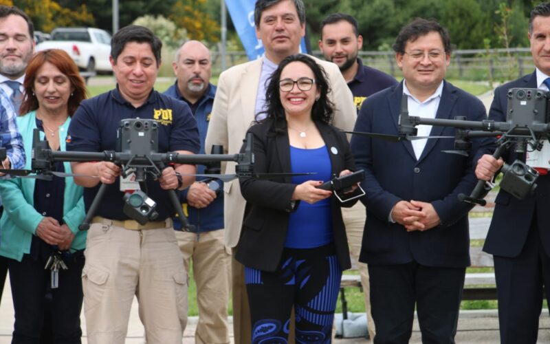 Gobierno Regional le hizo entrega de dos drones a la Policía de Investigaciones para combatir la delincuencia