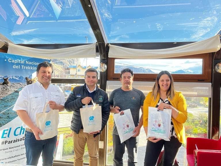 AREMU y municipalidad de El Chaltén firman convenio de de fortalecimiento artesanal, comercial y turístico